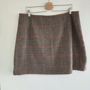 Hounds Tooth Mini Skirt